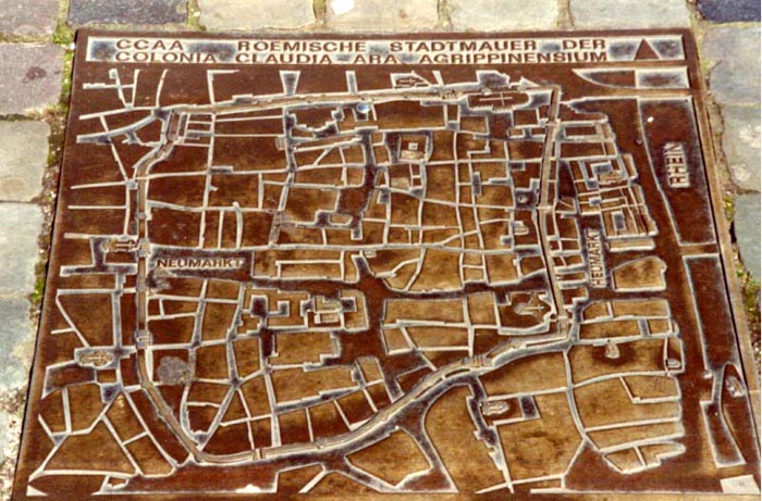 Bodenplatte mit der römischen CCAA im heutigen Kölner Stadtplan